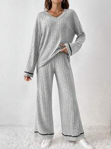 SHEIN Frenchy 女式下垂肩t恤和長褲套裝