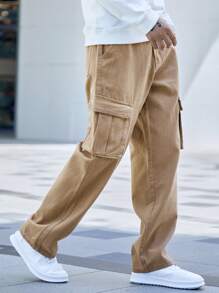 Manfinity EMRG Men's Loose Fit Denim Jeans Featuring Decorative Pocket Design - Khaki - View 3