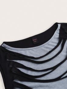 ROMWE PUNK Plus Ripped Tank Top Without Arm Sleeves - Multicolor - View 3