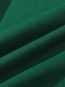 SHEIN Sudadera de forro polar para niña preadolescente con estampado de letras y corazones - Verde Oscuro - Ver 4