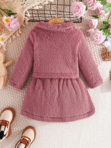 秋冬新款韓版翻領時尚外套+字母圖案印花洋裝毛茸茸兒童套裝