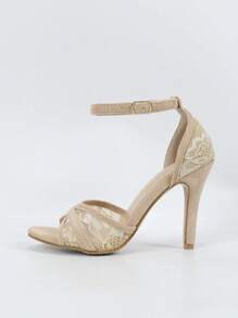 女式蕾丝细高跟鞋 2025 裸色系带凉鞋