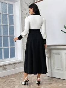 SHEIN Privé 女款 V 領黑白拼色 A 字長袖連身裙