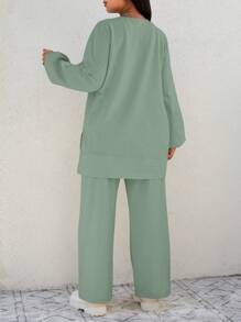 EURMUSE Plus Size Solid Color Asymmetrical Hem Top And Loose Pants 2pcs/Set - Mint Green - View 2