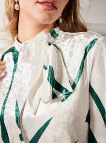 MOTF PREMIUM Vestido De Velvet Abstracto Con Cuello Anudado - Multicolor - Ver 2