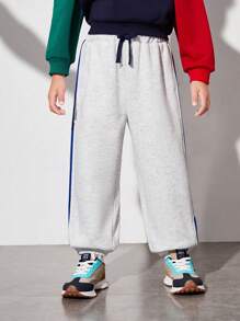 SHEIN Pantalones Knitted Cómodos Y Casuales Para Niños Pequeños Con Franjas Laterales Y Cinta Tejida Con Etiqueta De Marca En Inglés