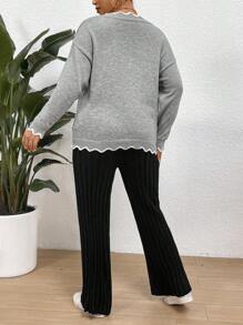 SHEIN Clasi Shell Edge V-neck Knit Sweater And Skirt Set - Multicolor - View 2