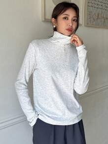 DAZY Áo thun dài tay dệt kim gân cổ cao - Xám - Xem 6