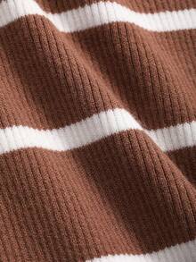 DAZY Striped Pattern Turtleneck Sweater - Brown - View 3