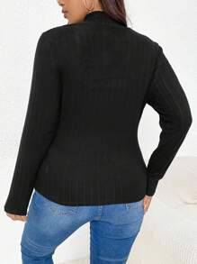 SHEIN Frenchy Women'S Plus Size Button Decorated Ribbed T-Shirt - Black - View 2