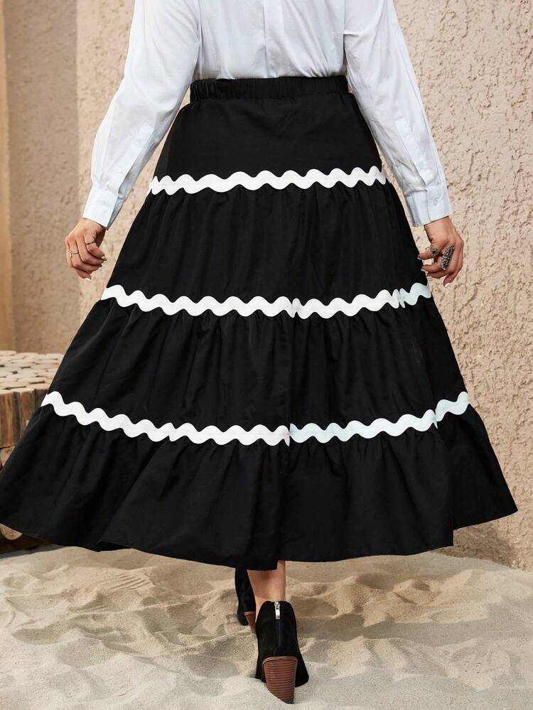 Plus Size Ruffled Hem Skirt