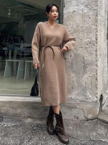 DAZY 女款純色下垂肩毛衣裙(不含腰帶) - 卡其色 - 查看 6