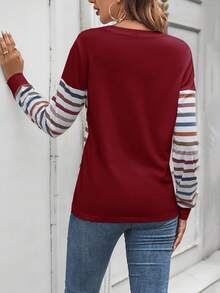 SHEIN LUNE Đồ họa sọc Nút Nghệ Embellished Áo thun - Đỏ - Xem 2