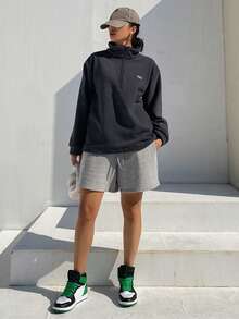 DAZY Letter Patched Detail Drop Shoulder Half Zip Sweatshirt - Grey - View 5