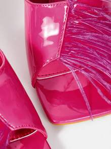 羽毛和毛茸茸裝飾的豹紋拖鞋，熱粉色，適用於派對 - 玫紅色 - 查看 5