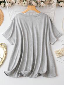 EMERY ROSE T-shirt De Base Pour Femmes Grandes Tailles À Col En V - Gris pâle - Voir 2