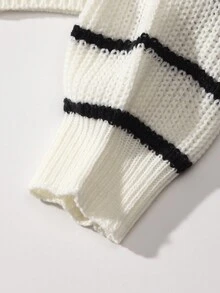 SHEIN Qutie Mẫu sọc Nút phía trước Áo len Mở - Đen và trắng - Xem 4