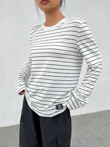 SHEIN EZwear 女士條紋印花t恤 - 黑與白 - 查看 1