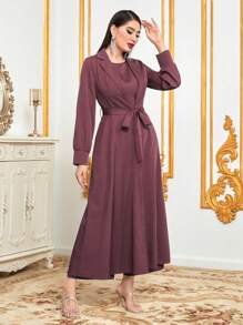 Al Najma 纯色系带翻领长袍 - 中紫紅色 - 查看 4
