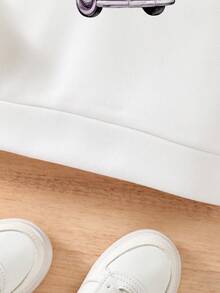 SHEIN Young Girl 汽車與標語圖案保暖襯裡連帽衫