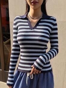 DAZY Slim-fit Sweater With Striped Pattern And Ribbed Textured Design - Blue - View 3