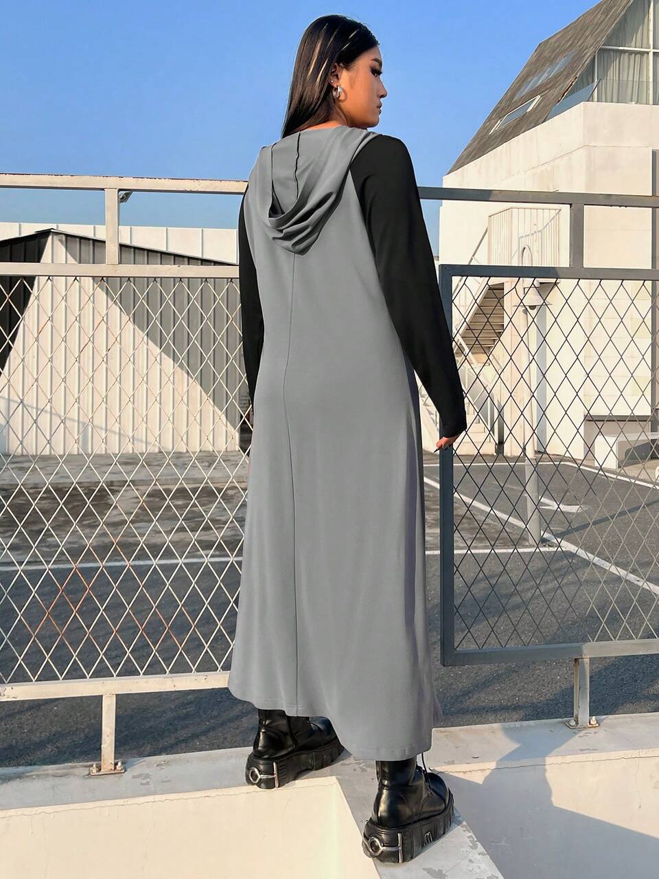 Plus Letter Graphic Raglan Sleeve Split Thigh Dress