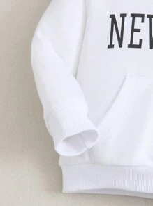 SHEIN 嬰兒男童白色帽兜連帽衫+黑色牛仔褲套裝 - 彩色 - 查看 4