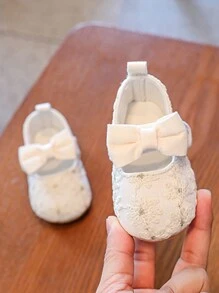 彈簧和秋天女孩舒服的防滑瑪麗珍平底鞋帶橡膠鞋底