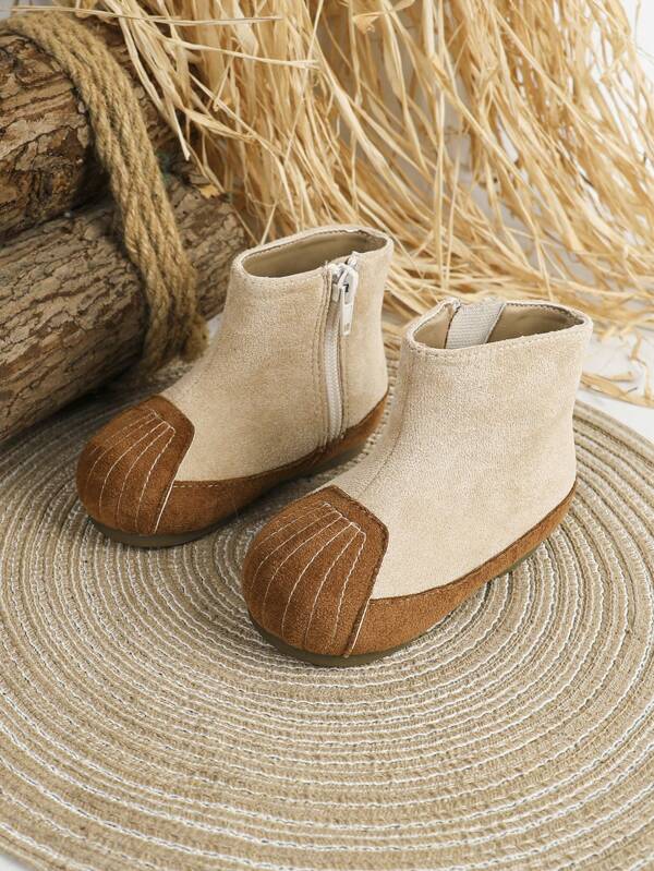 أحذية أطفال بقاعدة طبيعية مانعة للانزلاق في القاعدة الواحدة اللون البني