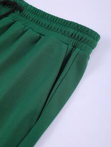 Manfinity LEGND Men Contrast Pocket Sweatshirt & Cargo Pants - Green - View 7