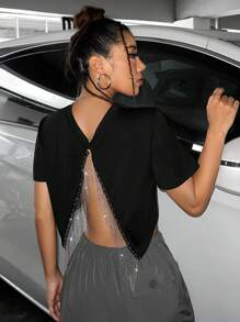 SHEIN PETITE 鏈條細節露背T恤 - 黑色 - 查看 5