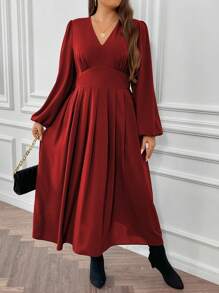 SHEIN Franclia 女性加大碼燈籠袖v領連衣裙 - 酒紅色 - 查看 3