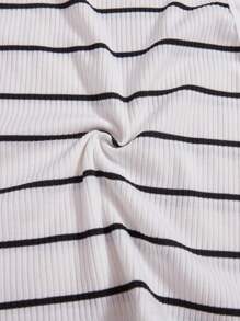 Tween Girl 2pcs/Set Knitted Black & White Striped Loose Fit Sleeveless Top