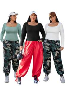 SHEIN EZwear 女性加大尺碼純色方領修身t恤