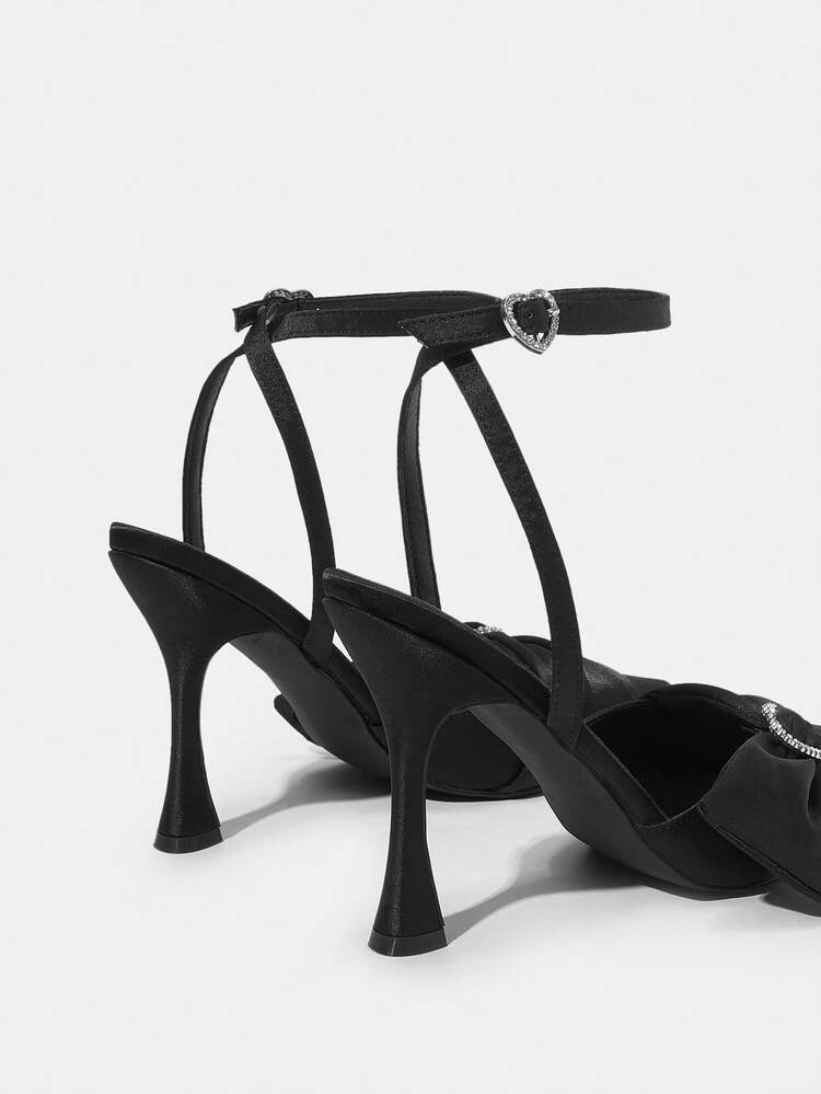 Valentine's Heart & Bow Accent Women High Heel Dress Shoes