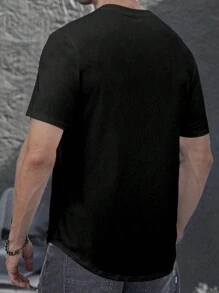 Manfinity Homme 男士缺口领T恤，男士黑色性感上衣，男士健身衫，男士黑色T恤，修身T恤 - 黑色 - 查看 2