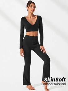 SHEIN Sports V領短款運動套裝 - 黑色 - 查看 1