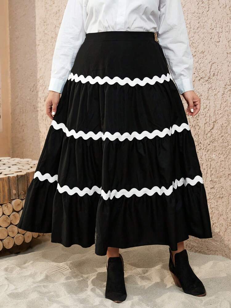 Plus Size Ruffled Hem Skirt