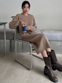 DAZY 女款純色下垂肩毛衣裙(不含腰帶) - 卡其色 - 查看 5