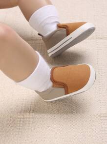 Spring And Autumn Style Newborn Infant Soft Sole Anti-Slip Sneakers With Hook And Loop Fasteners For 0-1 Years Old - Brown - View 4
