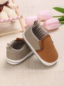Spring And Autumn Style Newborn Infant Soft Sole Anti-Slip Sneakers With Hook And Loop Fasteners For 0-1 Years Old - Brown - View 3