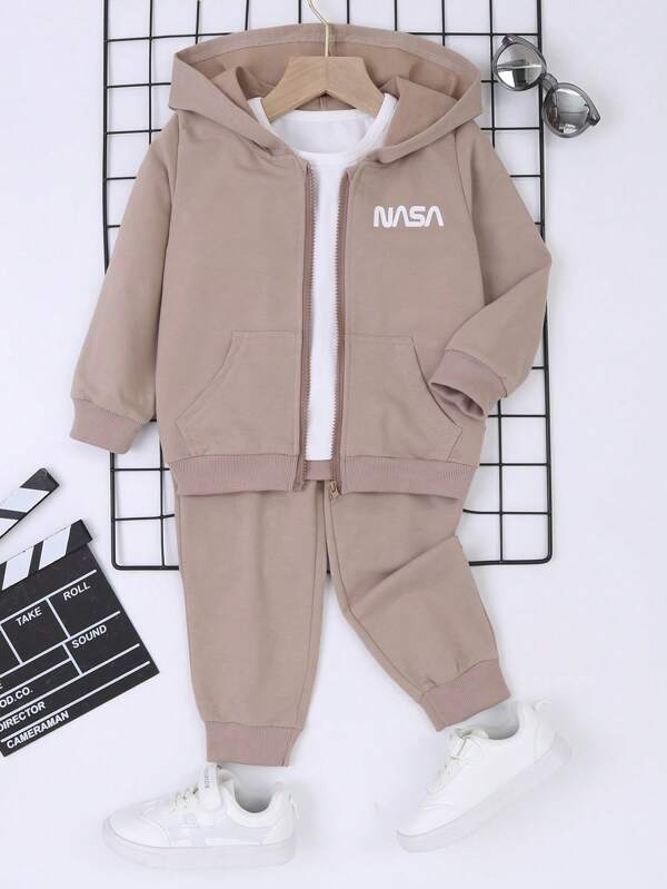 SHEIN Kleine Jungen Set aus Kapuzenpullover und Jogginghose mit Buchstabendruck und Reißverschluss