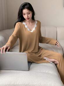 DAZY Phụ nữ Ren Vá lại Bộ mặc nhà - màu nâu - Xem 3
