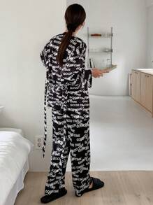 DAZY 1pc Letter Graphic Belted Robe and 1pc Pants PJ Set - Black and White - View 2