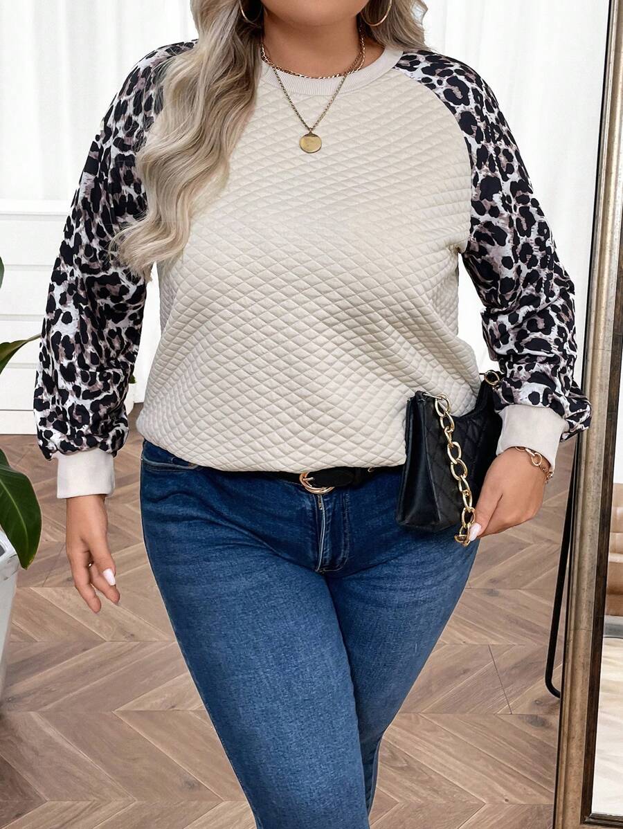 SHEIN CURVE+ Áo nỉ tay raglan in họa tiết da báo Plus, áo nỉ mùa thu. - Màu be - Xem 1