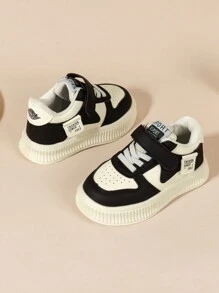 婴儿运动鞋，厚底，钩环扣，休闲时尚运动鞋 - 黑與白 - 查看 5