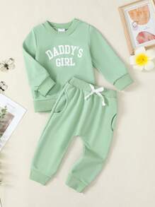 2 件套女婴优雅甜美可爱透气字母印花运动衫和运动裤套装，适合休闲、日常、度假、派对 - 綠色 - 查看 1