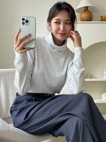 DAZY Áo thun dài tay dệt kim gân cổ cao - Xám - Xem 1