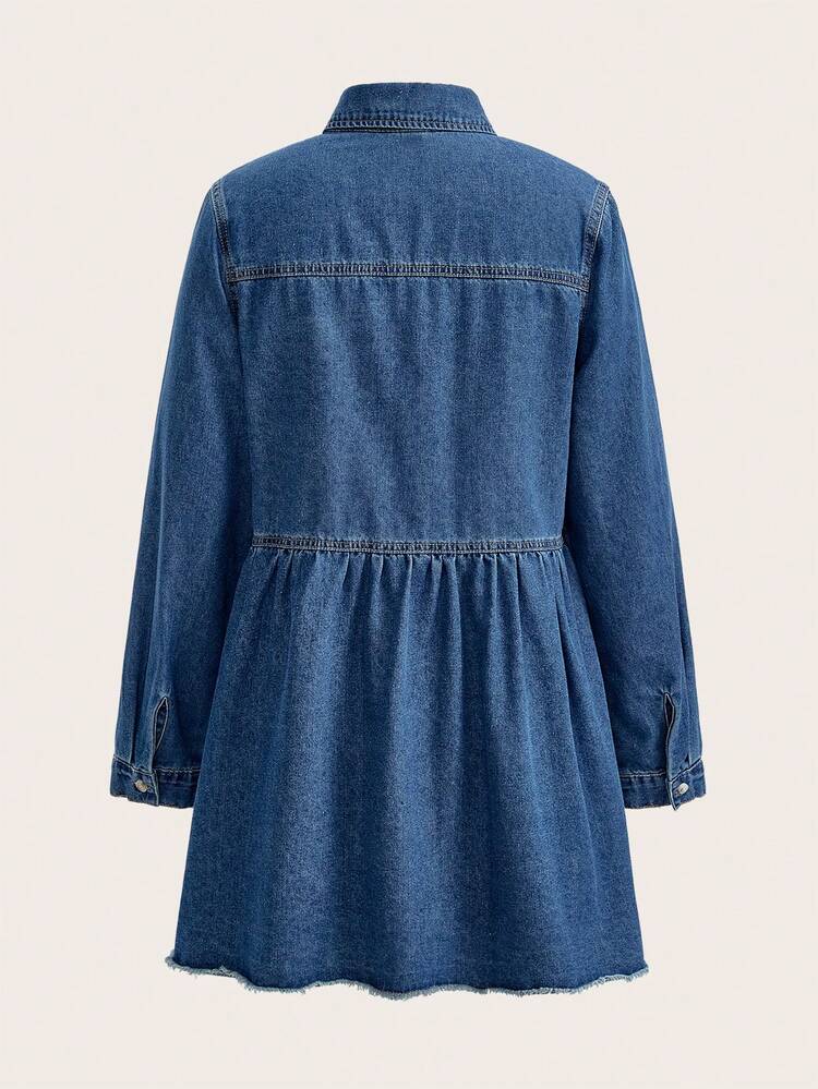 Women'S Button-Down Denim Top With Flap Pockets And Frayed Edge