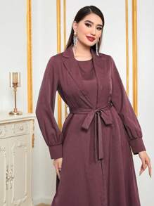 Al Najma 纯色系带翻领长袍 - 中紫紅色 - 查看 5